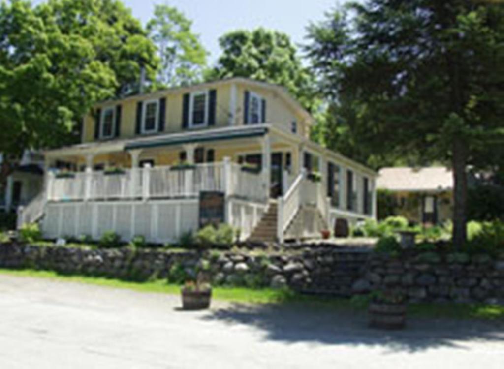 Serendipity B&B North Hatley Buitenkant foto
